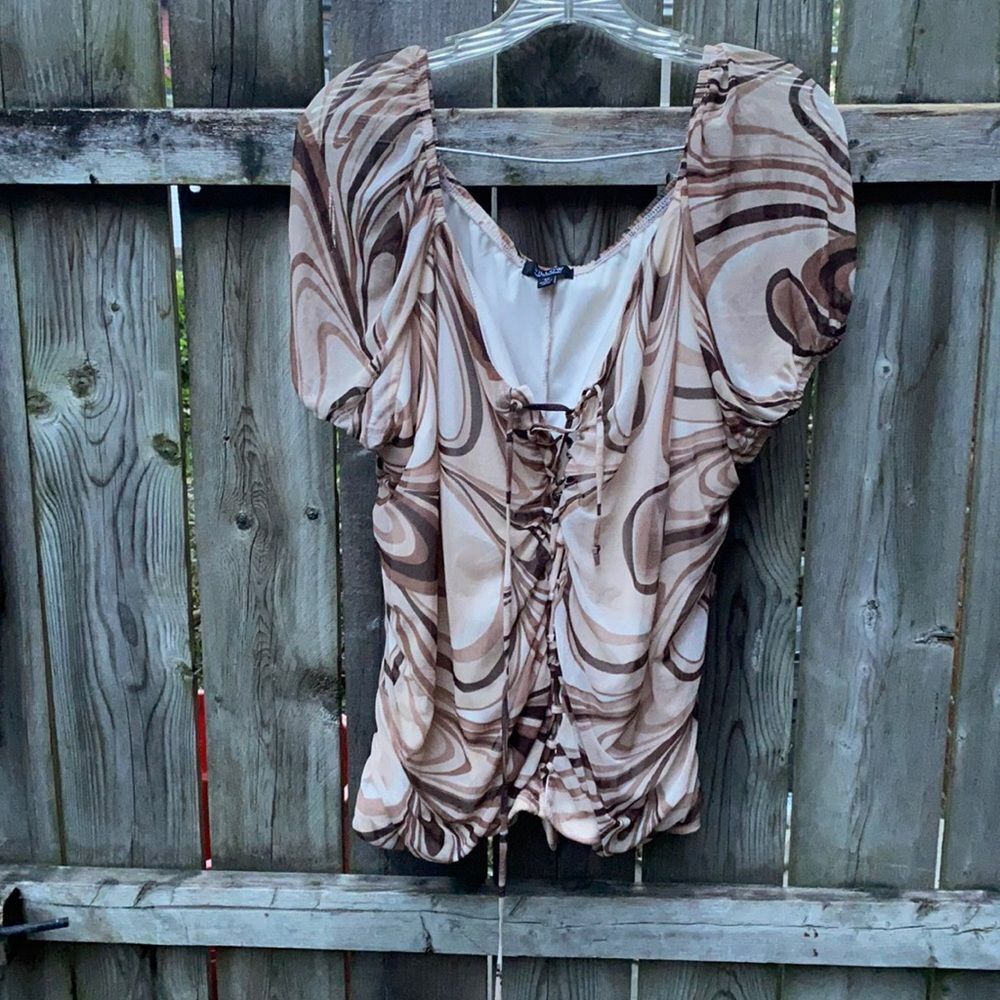 Willow cross cross top sz. 3X